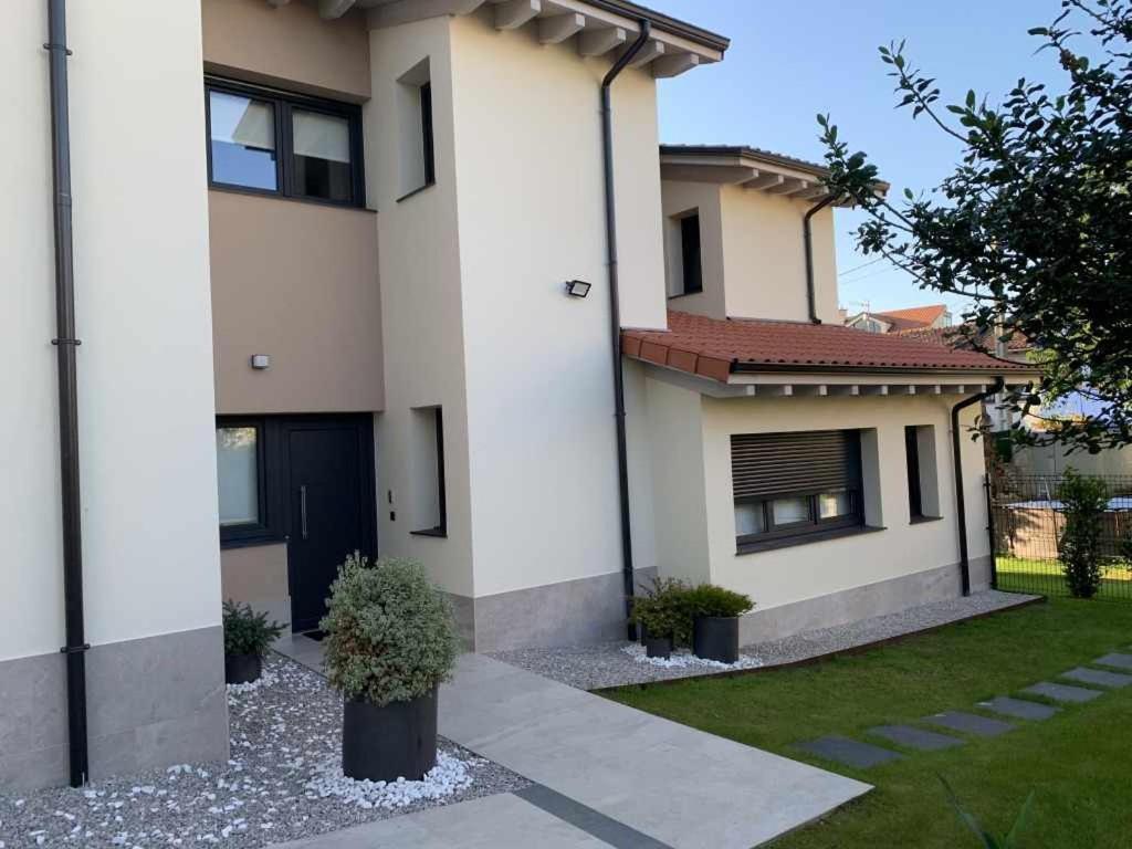 Adosadoduplex Marea Baja 3 Zona Playa Ideal Familias Parejas Y Amigos Llanes Exterior photo